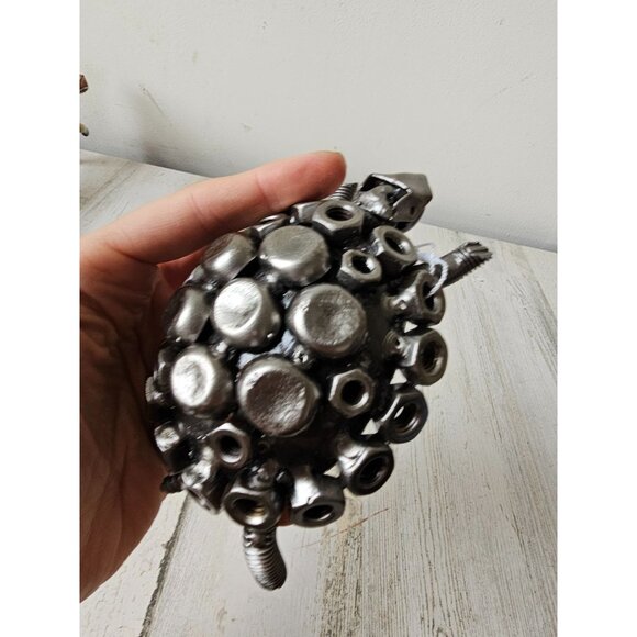 Kalifano turtle metal art bolt figurine statue unique recycled - Picture 6 of 8